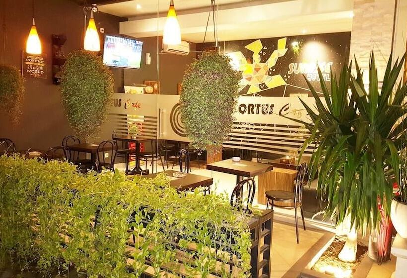 Sunrise Hotel Jombor