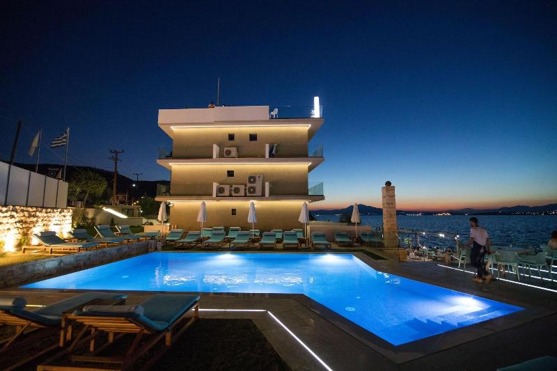 Aianteion Bay Luxury Hotel & Suites