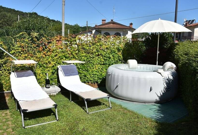 Al Vecchio Glicine Bed & Breakfast