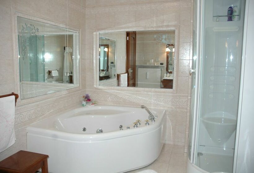 Al Vecchio Glicine Bed & Breakfast