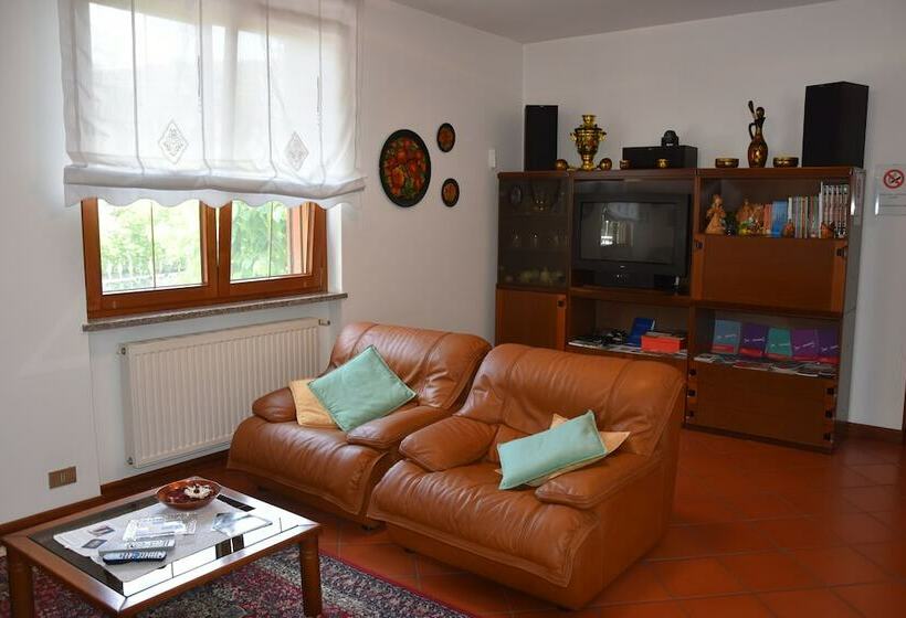 Al Vecchio Glicine Bed & Breakfast