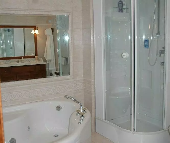 Al Vecchio Glicine   Bed & Breakfast