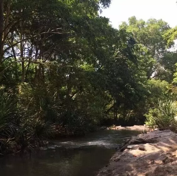 Dil Lanka Safari Resort