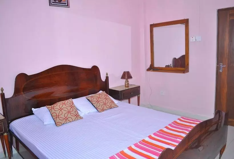 Dil Lanka Safari Resort