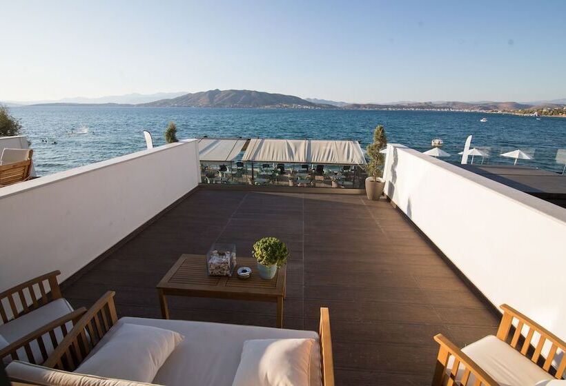 Aianteion Bay Luxury Hotel & Suites