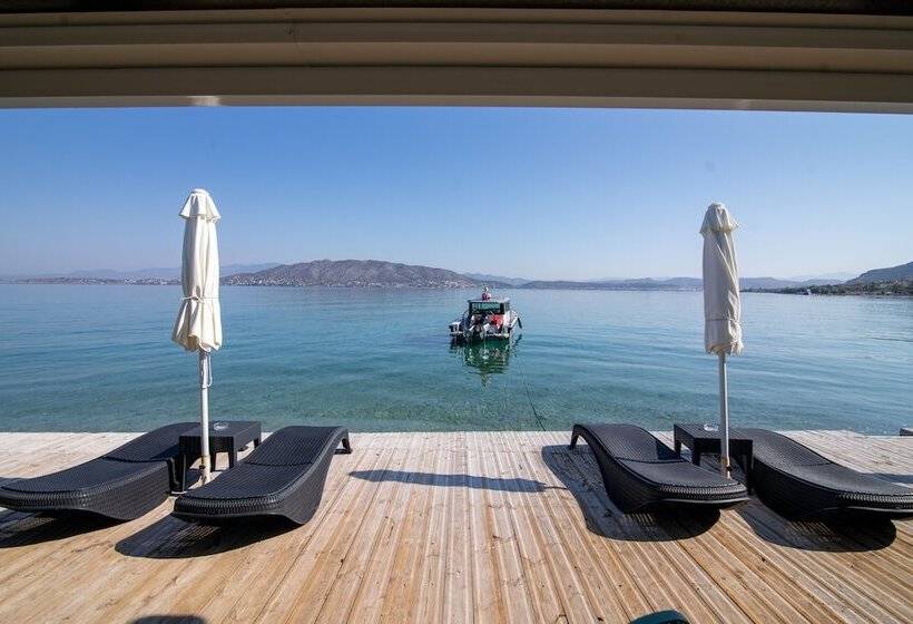 Aianteion Bay Luxury Hotel & Suites