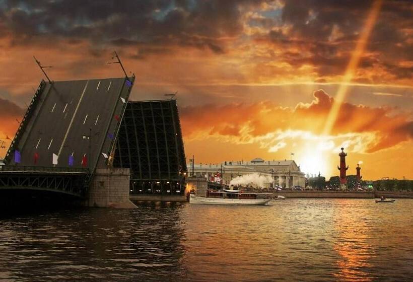 Отель Grand On Kronverkskiy