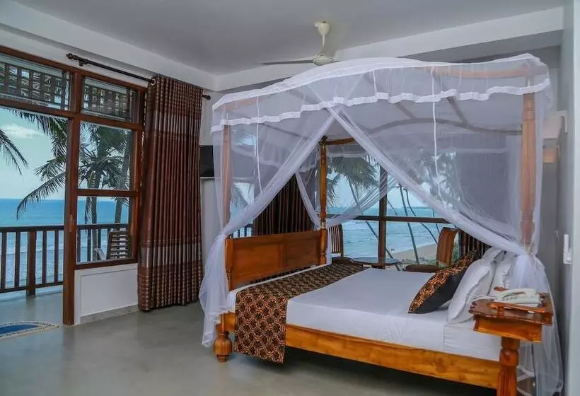 Hotelli Top Secret Beach