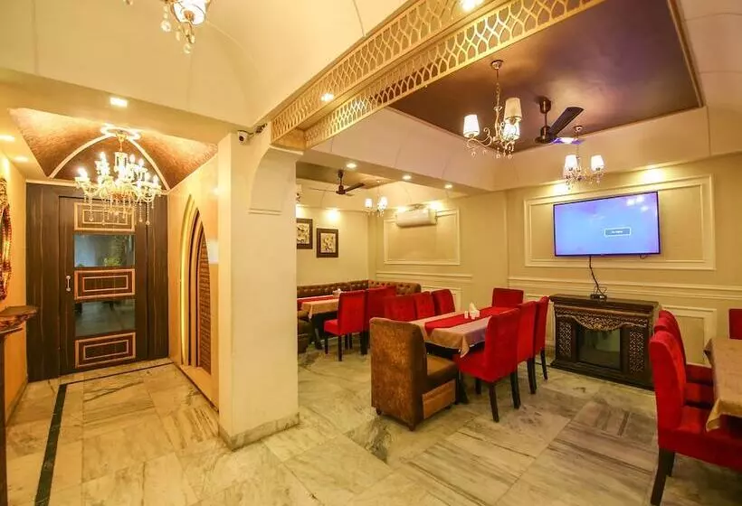 Hotelli Datt Residency