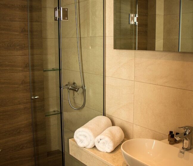 Pensjonat Aristotelia Gi