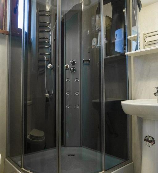 بنسيون Juna Aqua Life