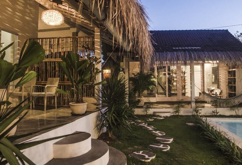 פנסיון Lila Boutik Residence