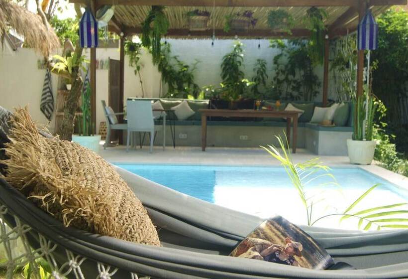 פנסיון Lila Boutik Residence