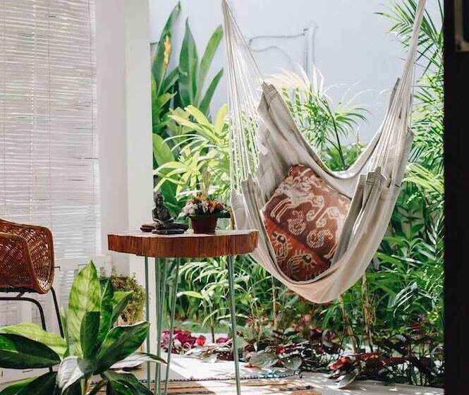 פנסיון Lila Boutik Residence