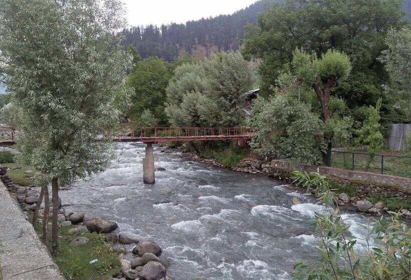 Magic Himalayan Cottage