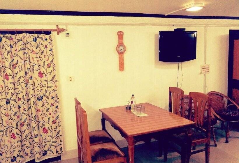 Magic Himalayan Cottage