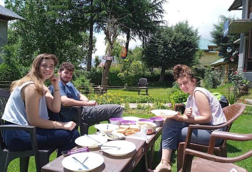 Magic Himalayan Cottage