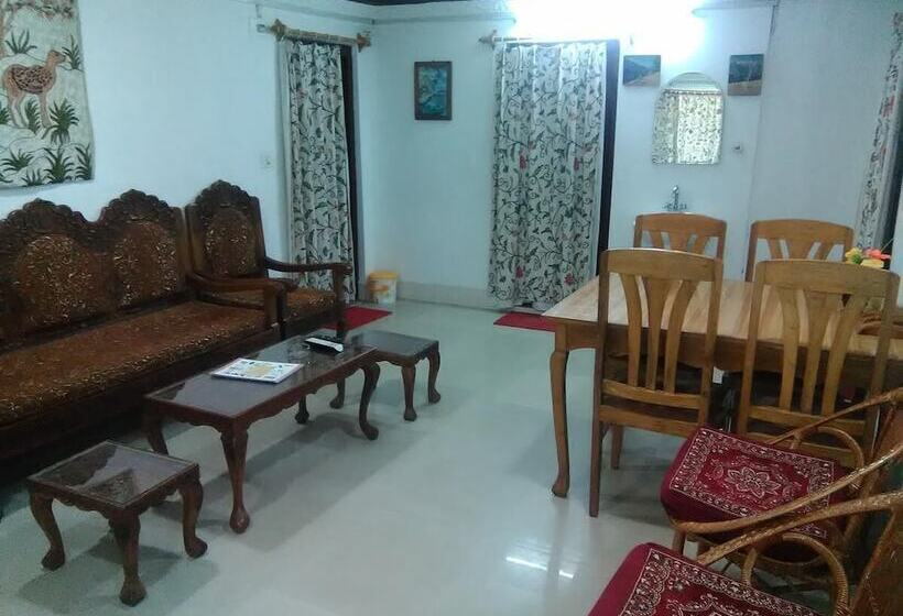 Magic Himalayan Cottage