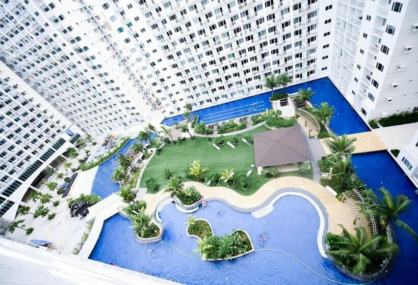 Usp Suites At Shore Residences