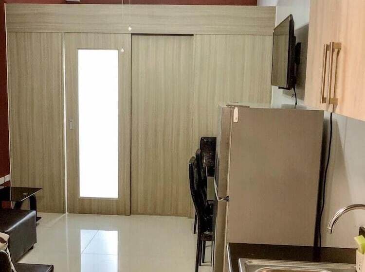 Usp Suites At Shore Residences