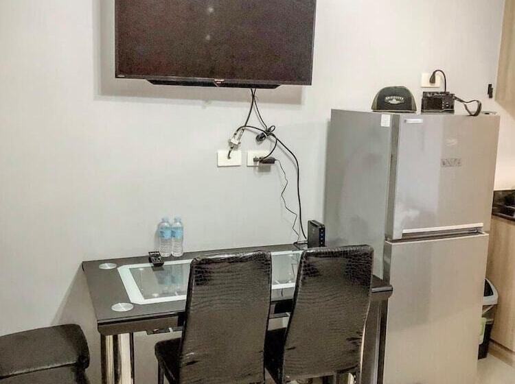 Usp Suites At Shore Residences