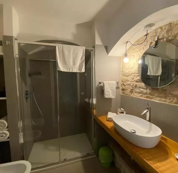 ベッドアンドブレックファースト Altrelli Rooms