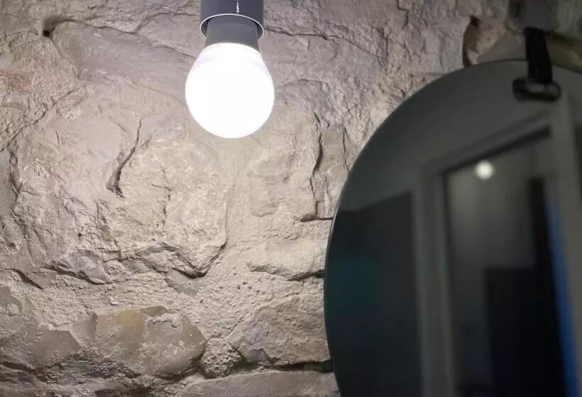 ベッドアンドブレックファースト Altrelli Rooms