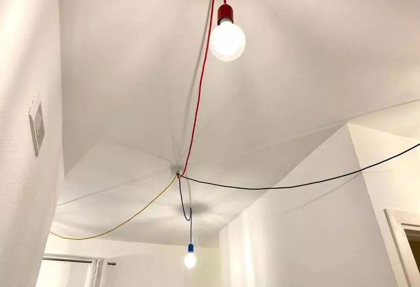 ベッドアンドブレックファースト Altrelli Rooms