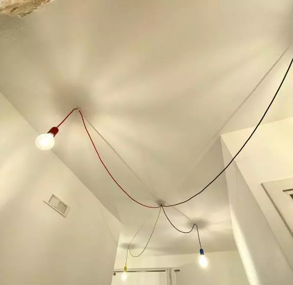 ベッドアンドブレックファースト Altrelli Rooms