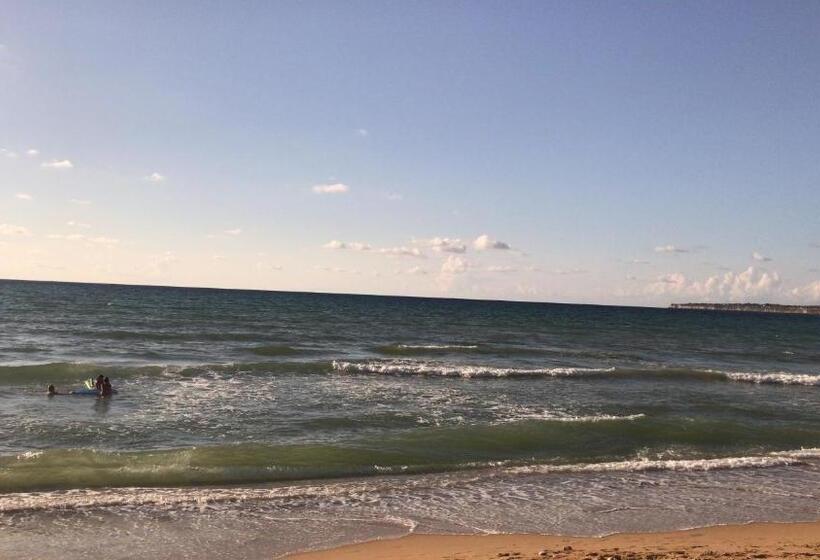 مبيت وإفطار Le Tre Rose