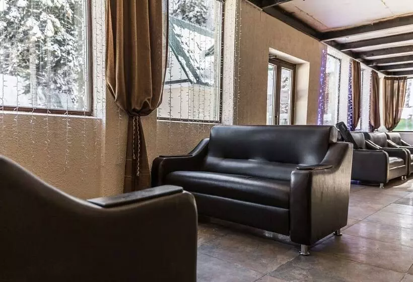 ホテル Gorskiy Dom