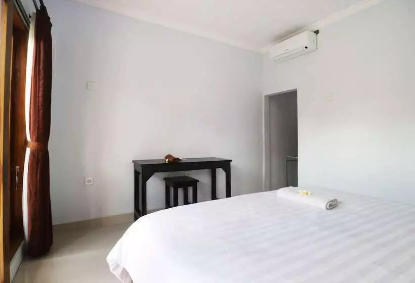 پانسیون The Wina Echo Beach Guest House