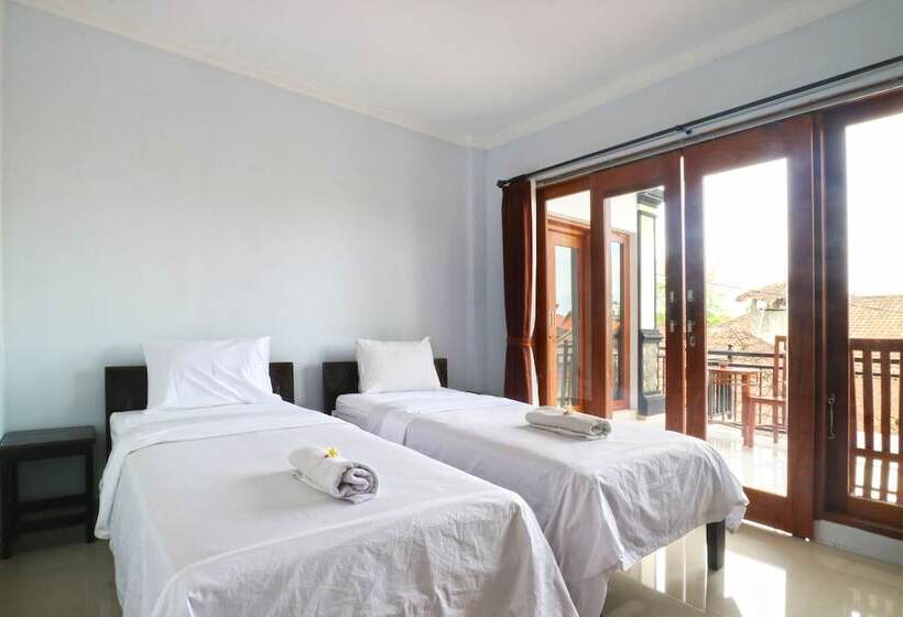 펜션 The Wina Echo Beach Guest House