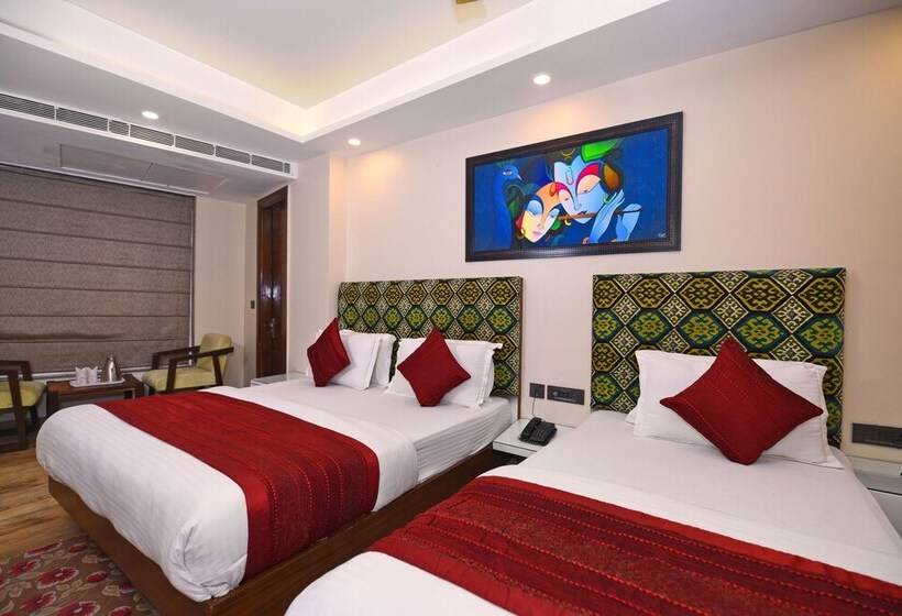 Staybook Hotel Nitya Maharani Free Airport Pickup