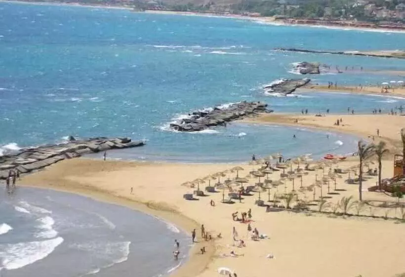 تختخواب و صبحانه Affitti Brevi  Mediterraneo