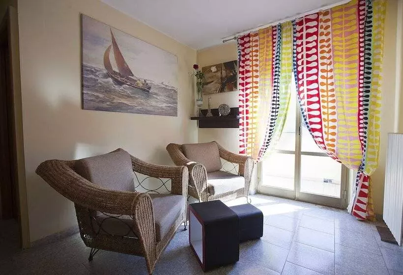 تختخواب و صبحانه Affitti Brevi  Mediterraneo