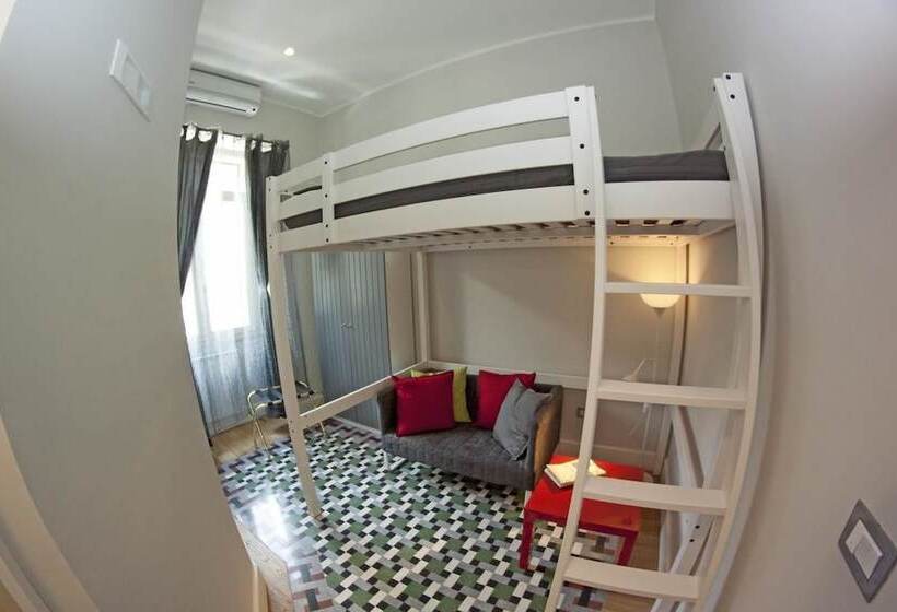 تختخواب و صبحانه Palazzo 900