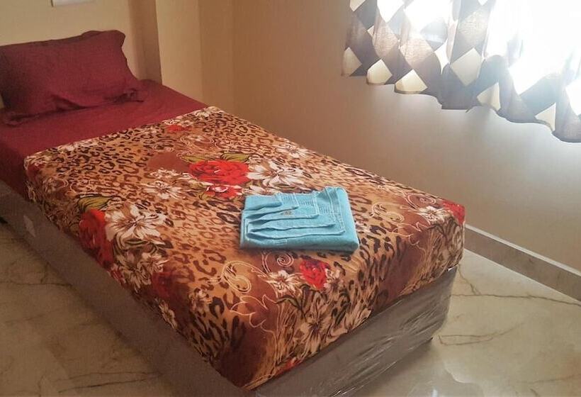 Hotel Krish Rooms And Stay