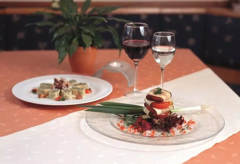 ホテル Restaurant Martha