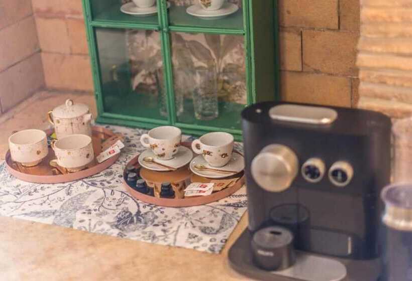 בית מלון כפרי The Melegran