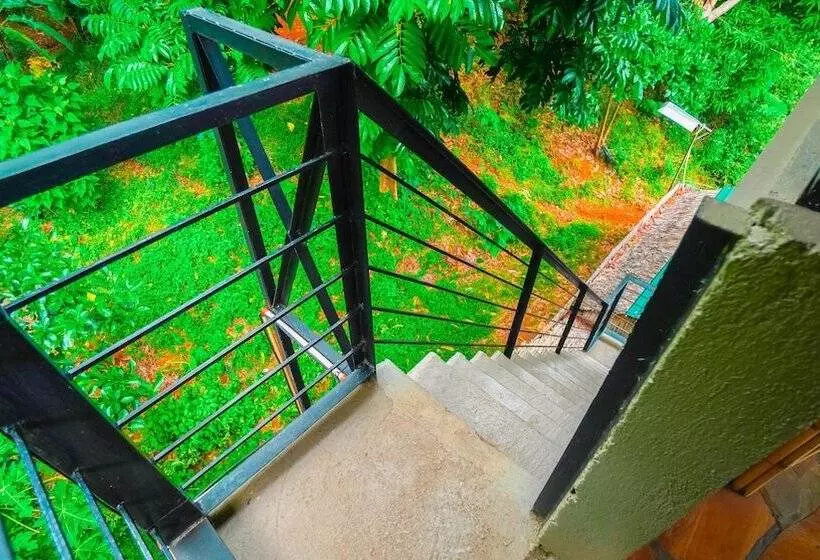 Hotelli The Ridge Coron