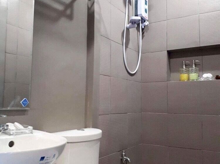 酒店 The Ridge Coron