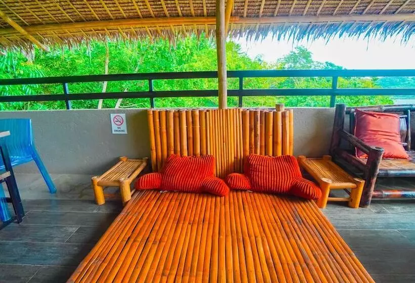 Hotelli The Ridge Coron