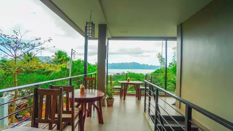 Hotelli The Ridge Coron