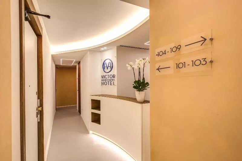هتل Victor Boutique