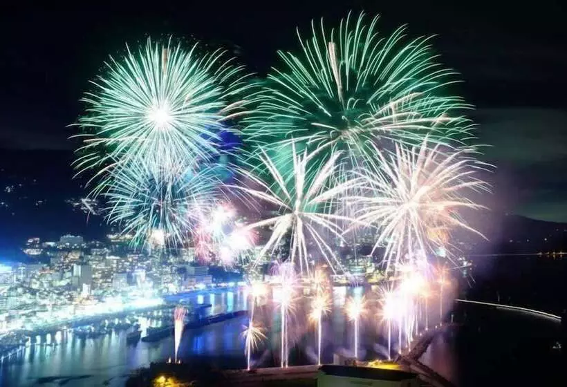 پانسیون Atami Ikyuan 熱海一休庵