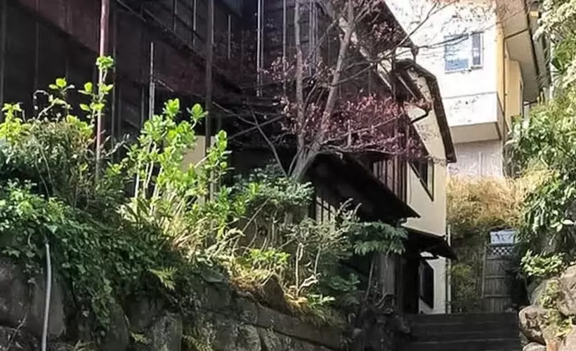 پانسیون Atami Ikyuan 熱海一休庵