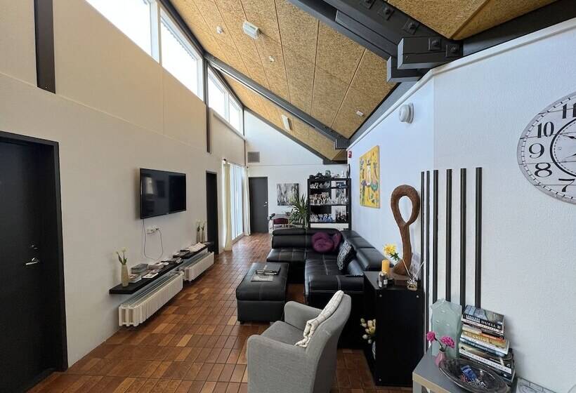 پانسیون Godaland Guesthouse