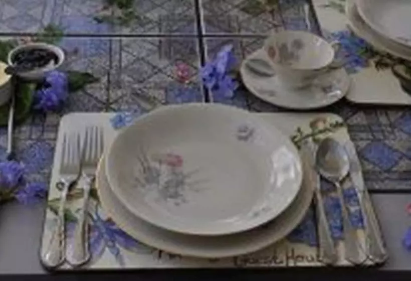 پانسیون Plumbago guest house
