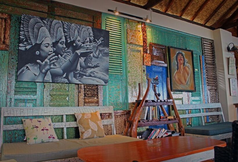 پانسیون Salim Beach Resort